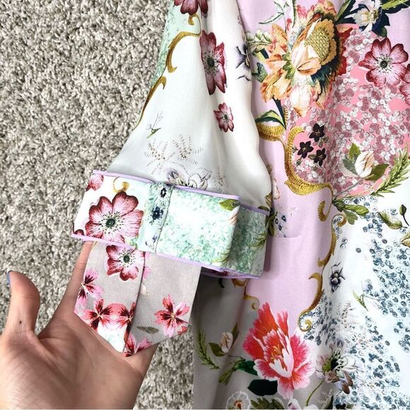 Badgley Mischka Top Women’s XS Pink & Gray Floral Print Short Bow Sleeve Blouse - Picture 2 of 7